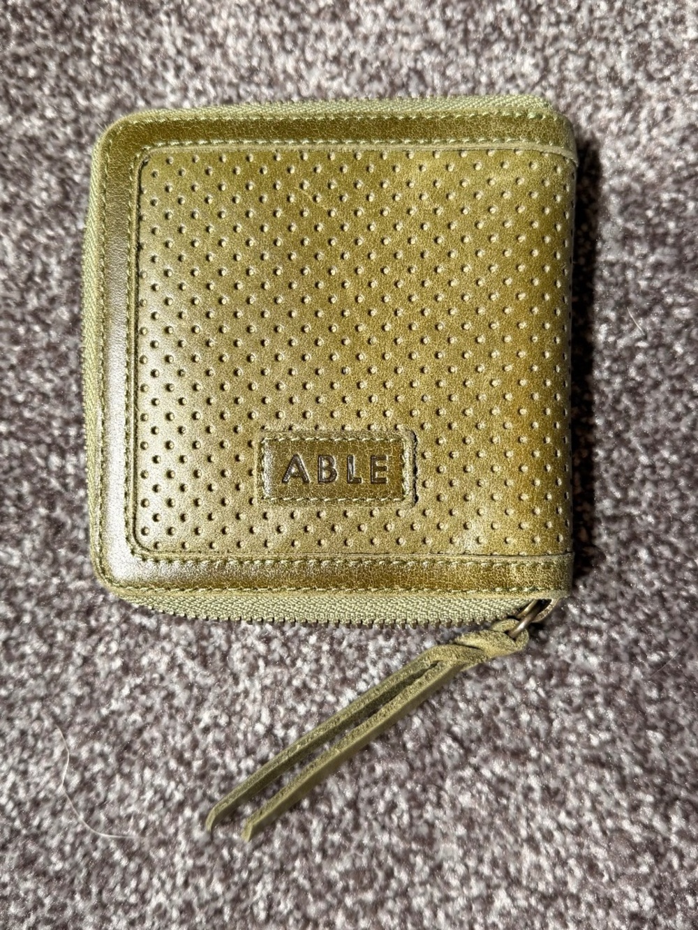 ABLE Bifold Leather Zipper Wallet